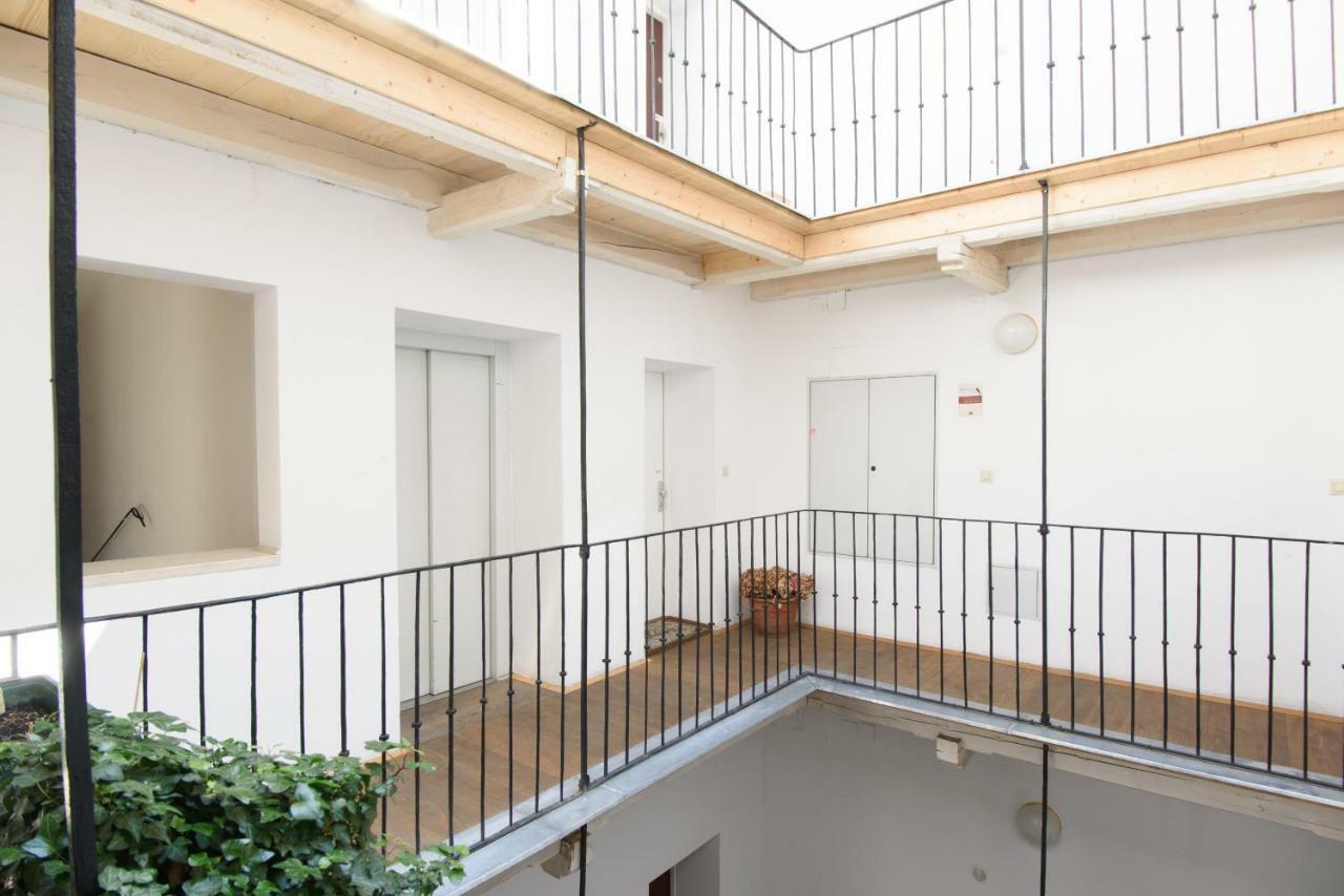 Design Apartment - Centrally Located Wenen Buitenkant foto