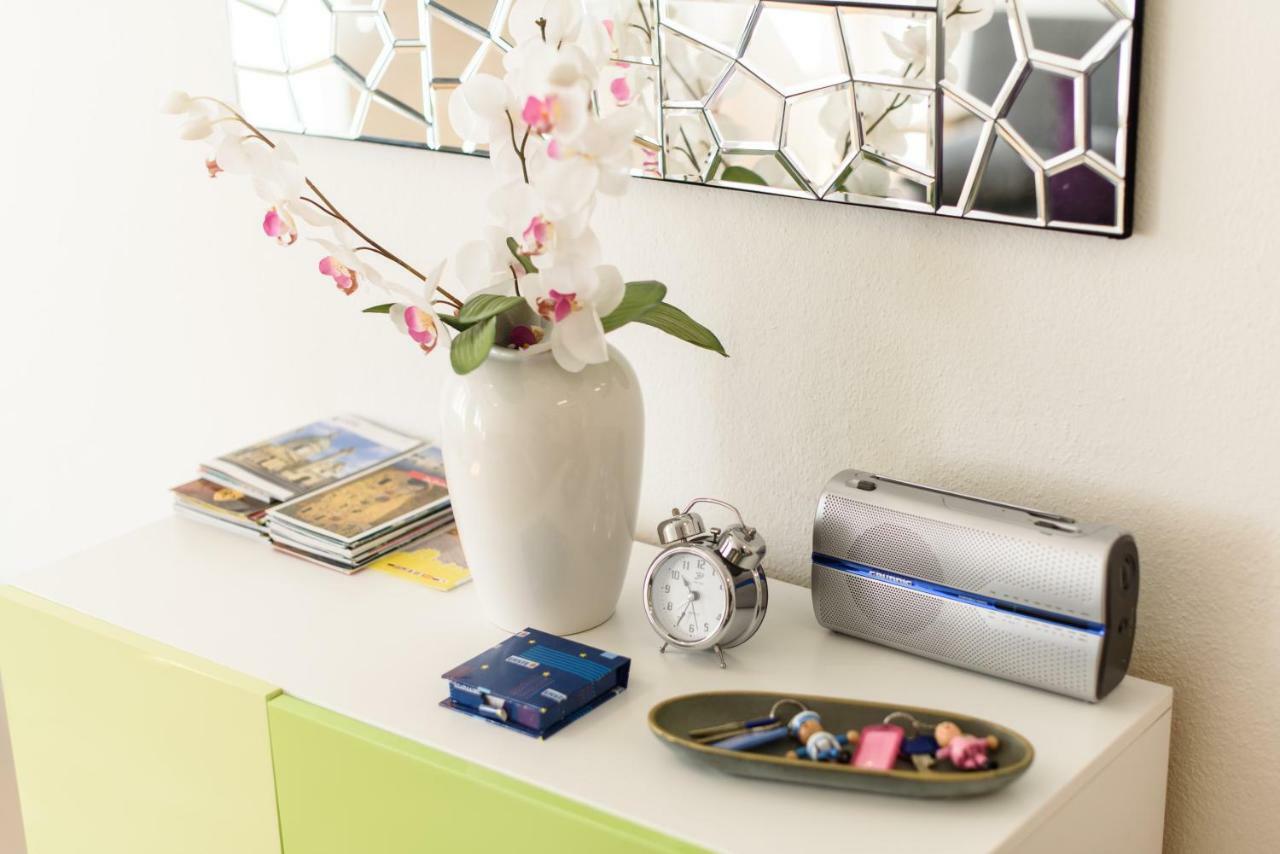 Design Apartment - Centrally Located Wenen Buitenkant foto