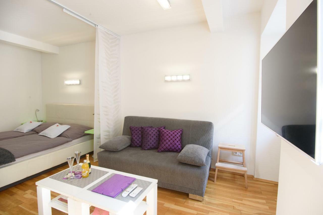 Design Apartment - Centrally Located Wenen Buitenkant foto