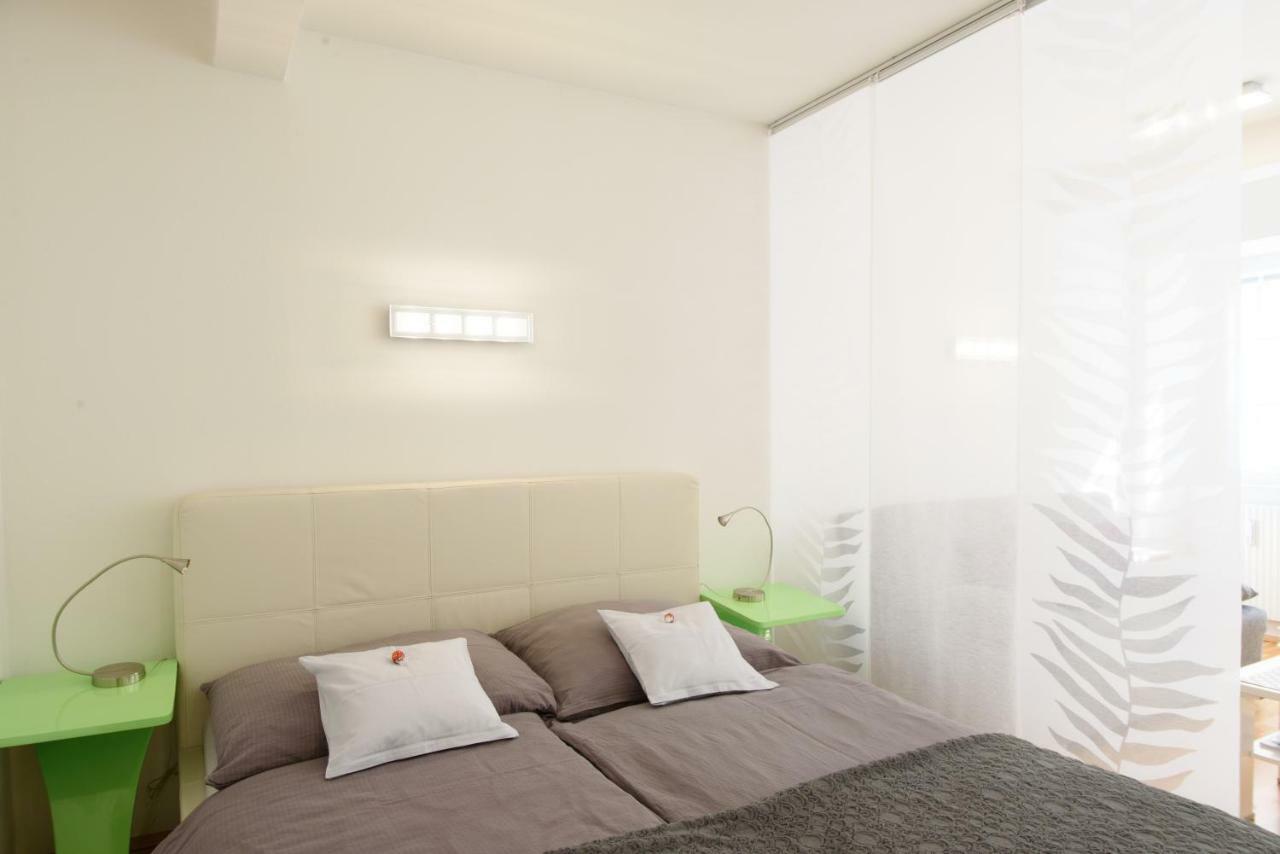 Design Apartment - Centrally Located Wenen Buitenkant foto