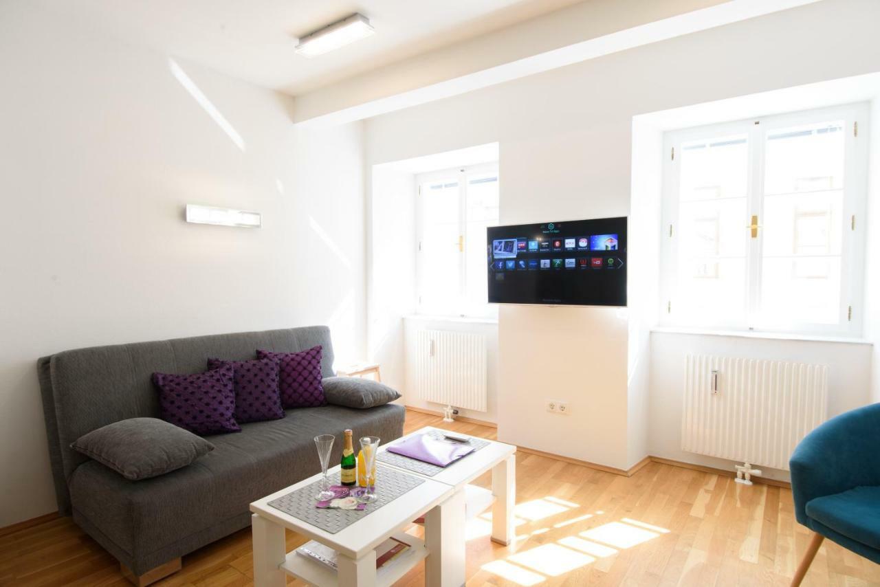Design Apartment - Centrally Located Wenen Buitenkant foto